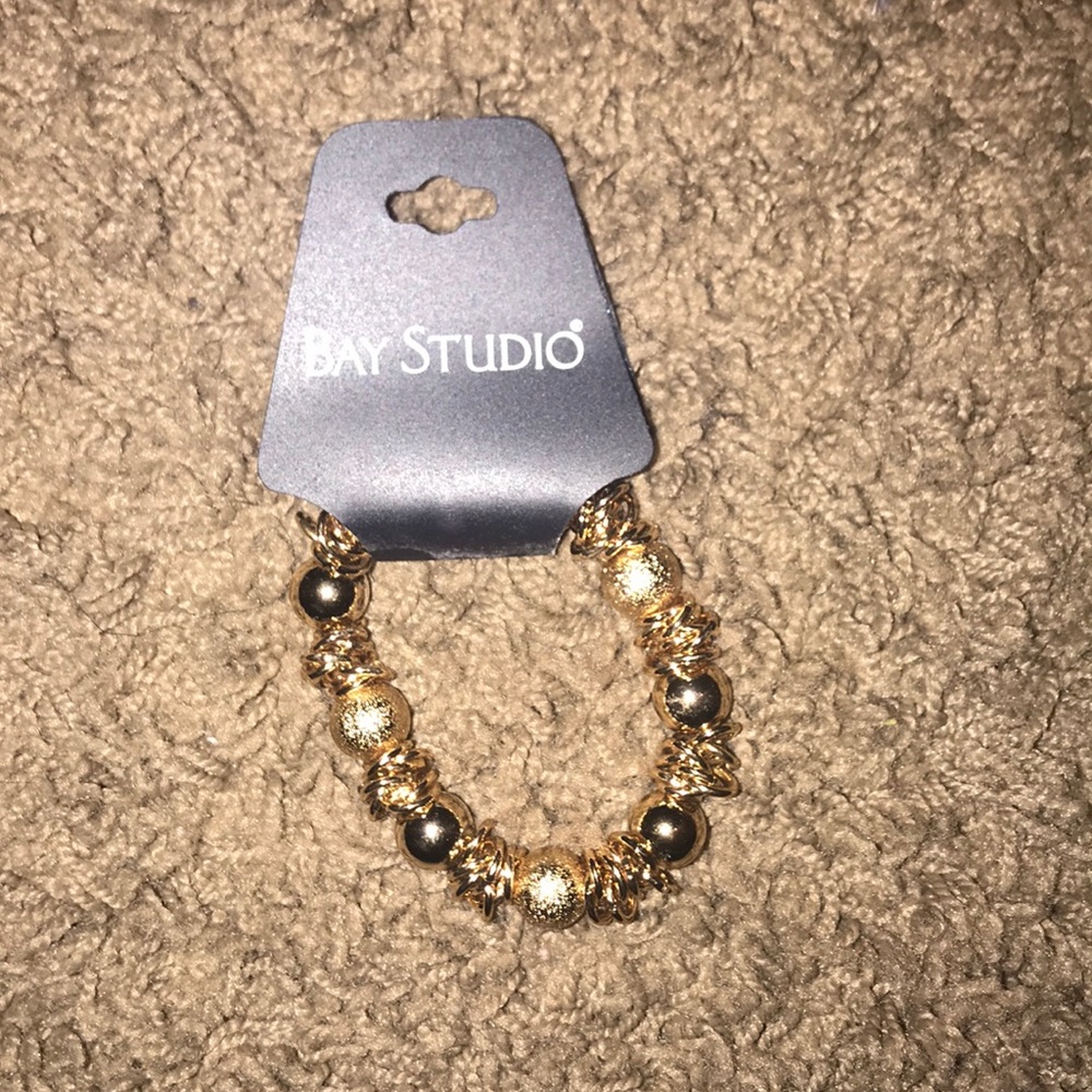 Woman’s bracelet
